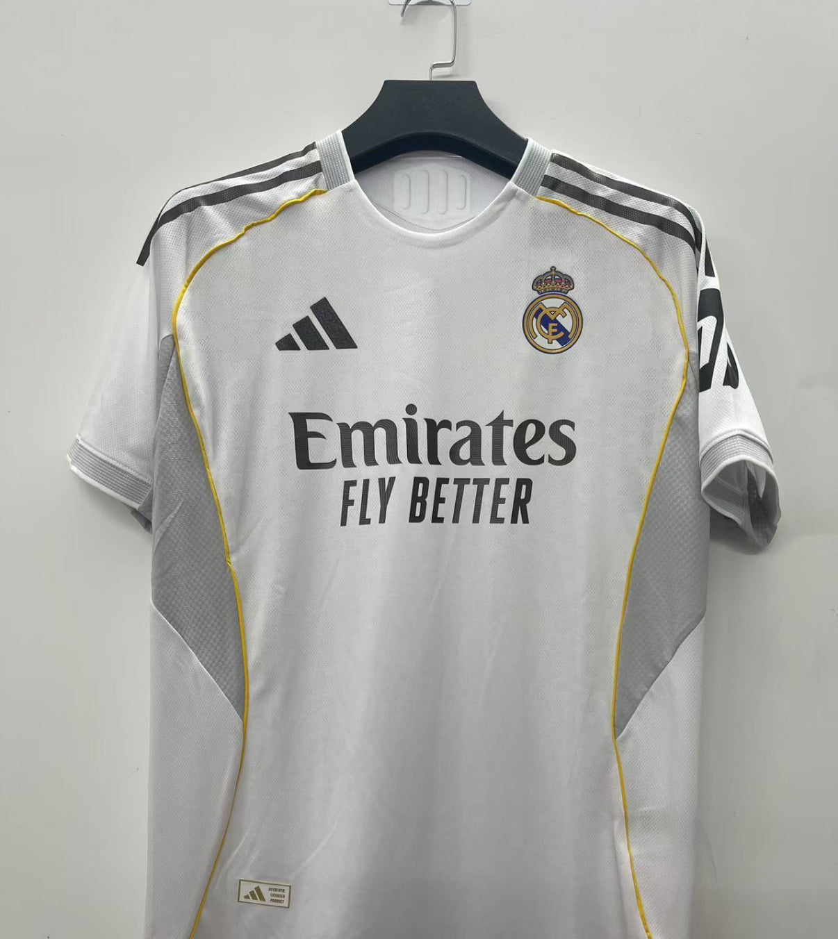 Real Madrid 25/26 Home Jersey Player Version (Slim Fit) all sizes (Preorder)