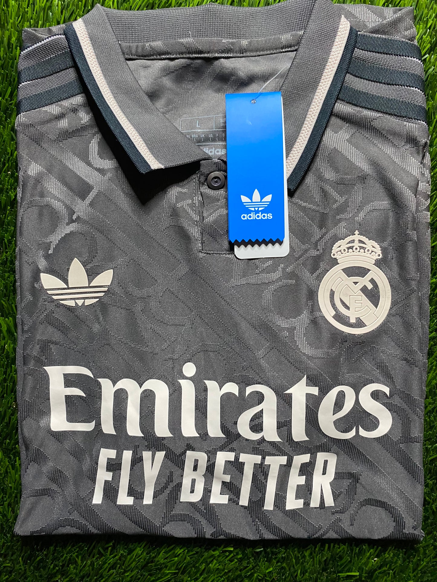 Real Madrid Size L Player Version (In Stock)