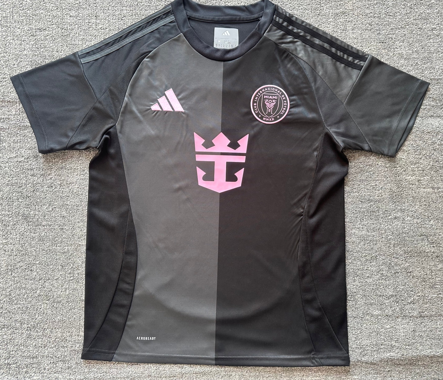 Inter Miami Away 25/26 Jersey Fan Version all sizes (Preorder)