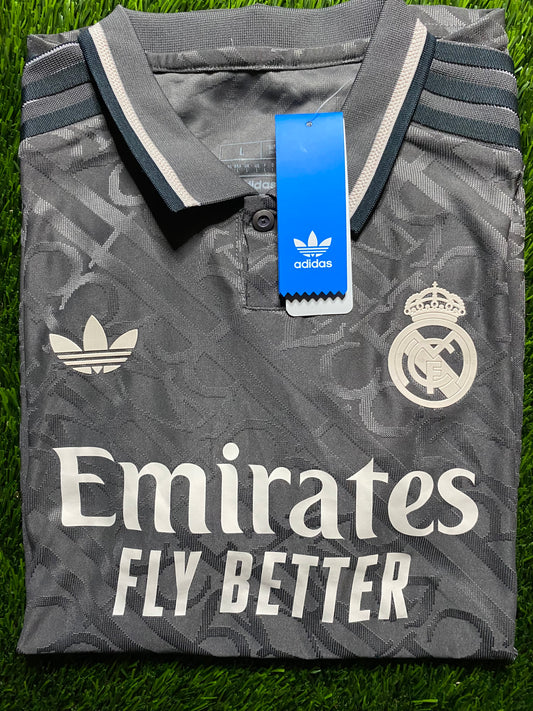 Real Madrid Size L Player Version (In Stock)