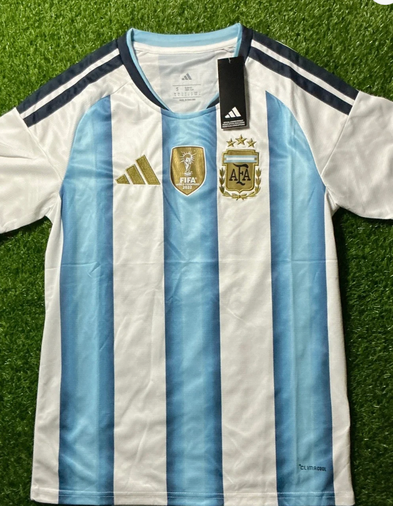 Argentina Home Soccer Jersey Size S - Light Blue & White