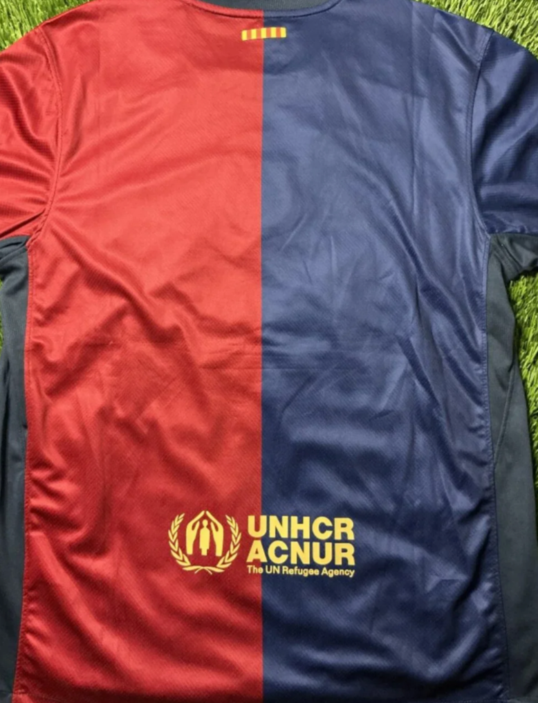 FC Barcelona 24/25 Home Kit Fan Version Size M